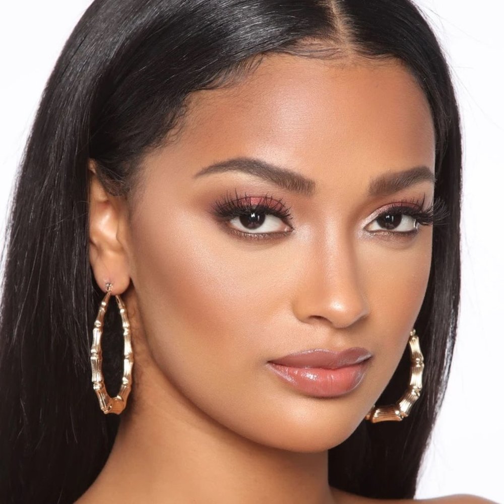 Feisty One Hoop Earrings - Gold